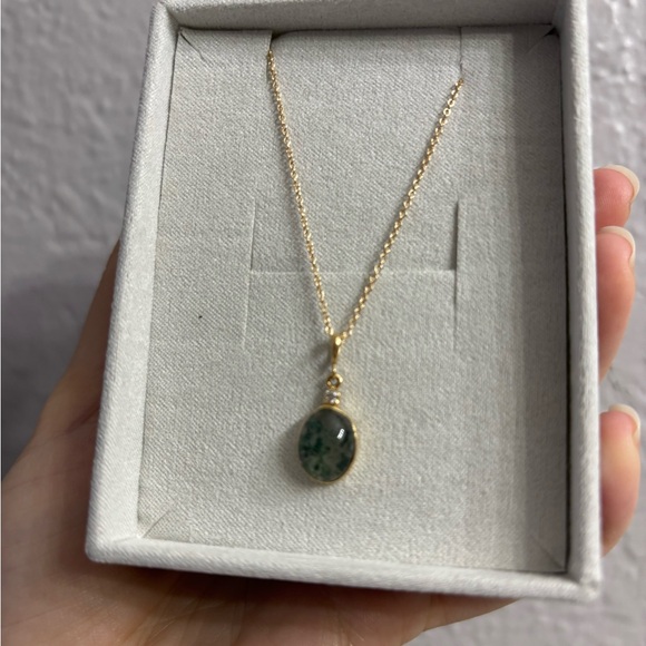 14K Gold Moss Agate Cabochon Small diamond necklace - Picture 11 of 12